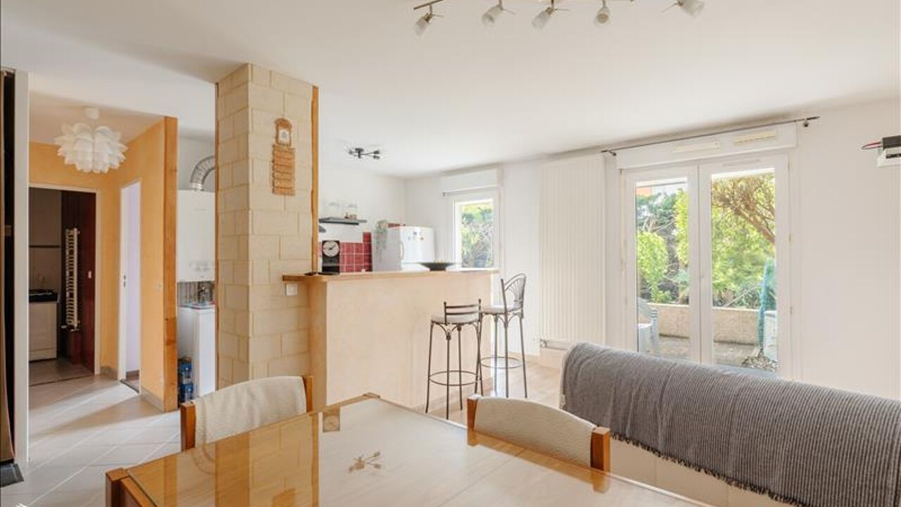 appartement 2 pièces 52 m2 à vendre à Bruges (33520)