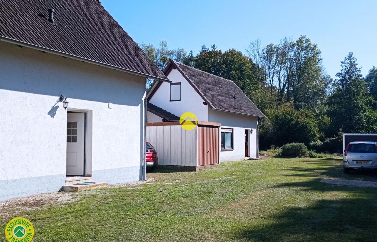 maison 4 pièces 27 m2 à vendre à Villeneuve-l'Archevêque (89190)