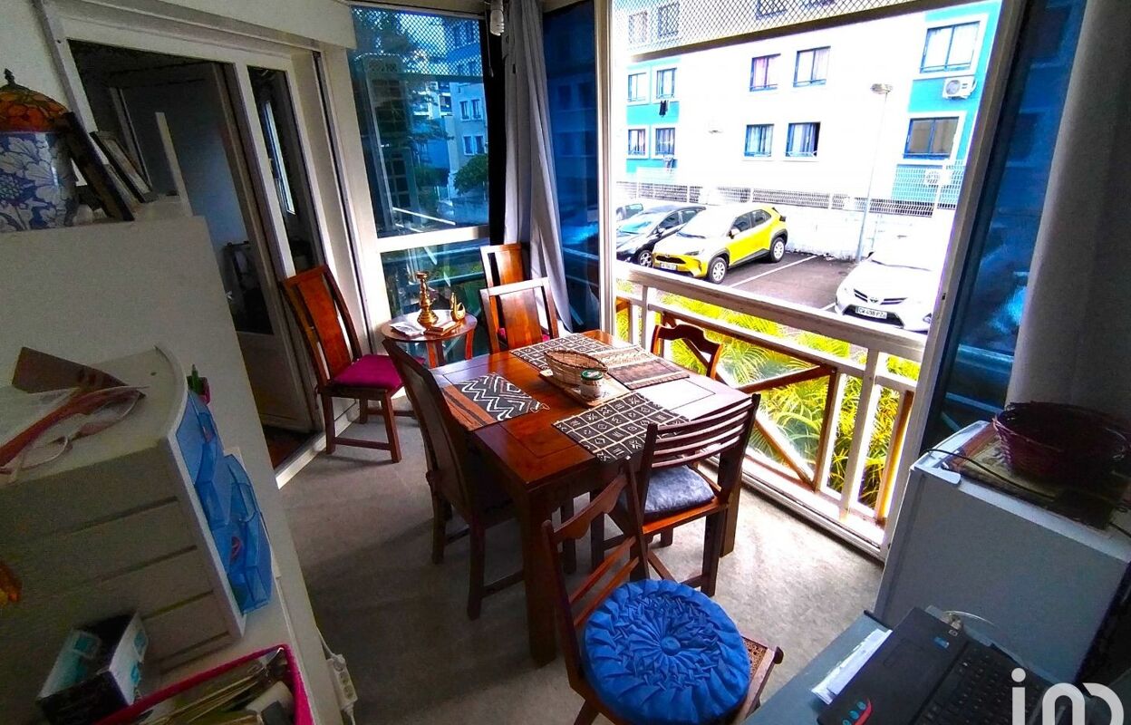 appartement 2 pièces 56 m2 à vendre à Saint-Denis (97400)