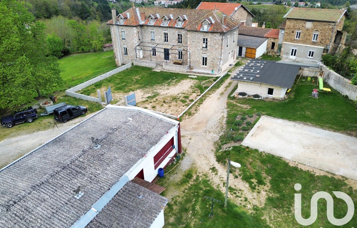 maison 15 pièces 750 m2 à vendre à Lamastre (07270)