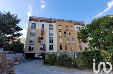 location appartement 1 100 € CC /mois à proximité de Montreuil (93100)