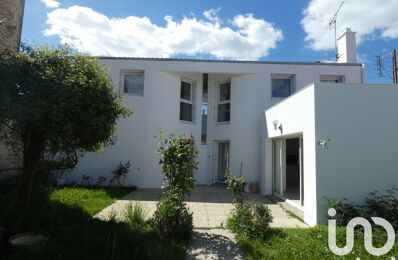 vente maison 312 000 € à proximité de Saint-Gelais (79410)