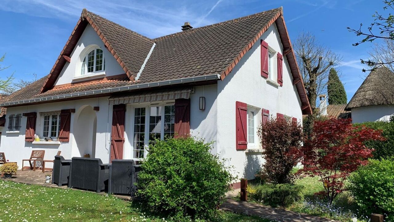 maison 7 pièces 136 m2 à vendre à Sucy-en-Brie (94370)
