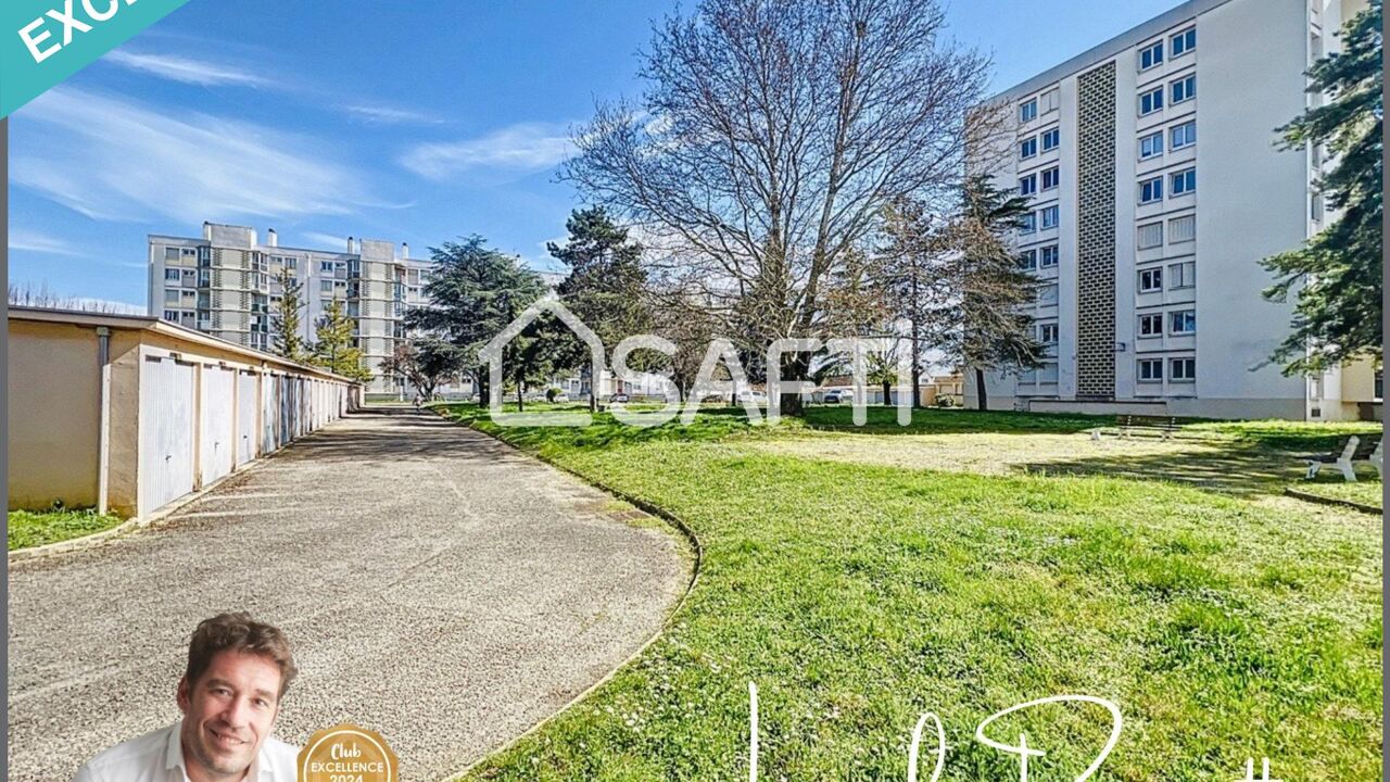 appartement 4 pièces 65 m2 à vendre à Vaulx-en-Velin (69120)