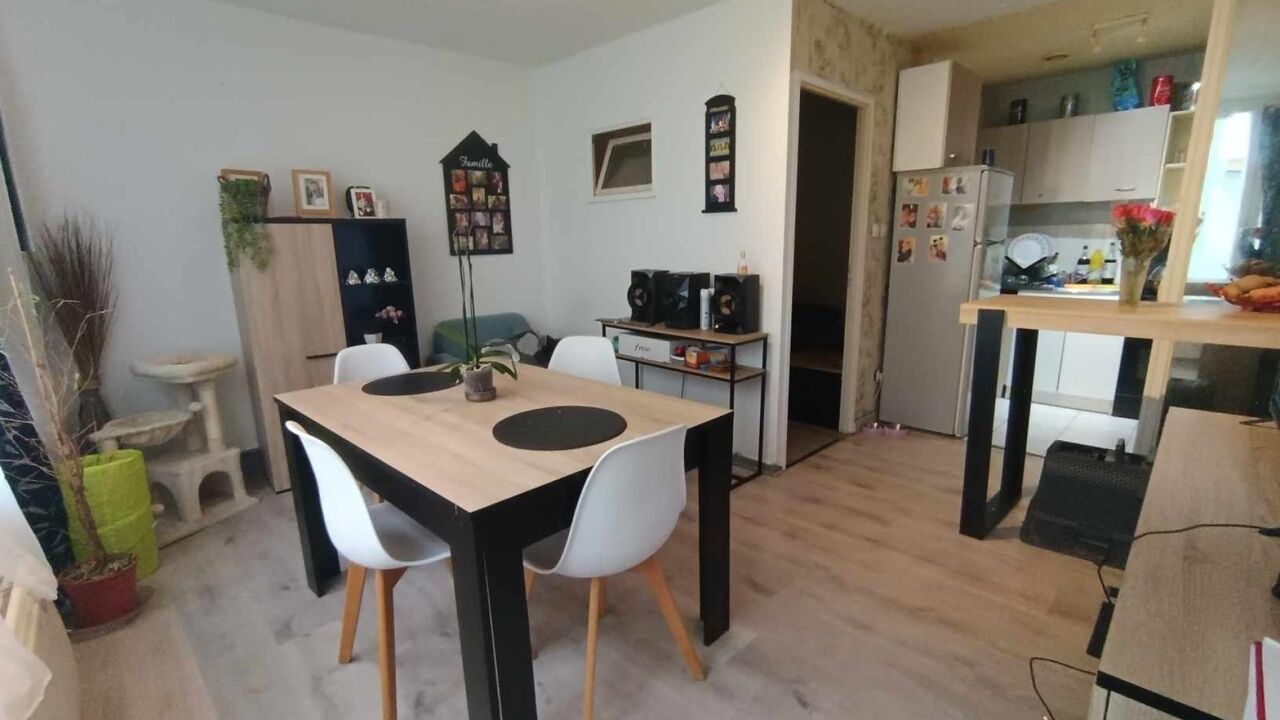 appartement 2 pièces 43 m2 à vendre à Aire-sur-la-Lys (62120)