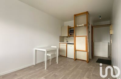 location appartement 650 € CC /mois à proximité de Champs-sur-Marne (77420)