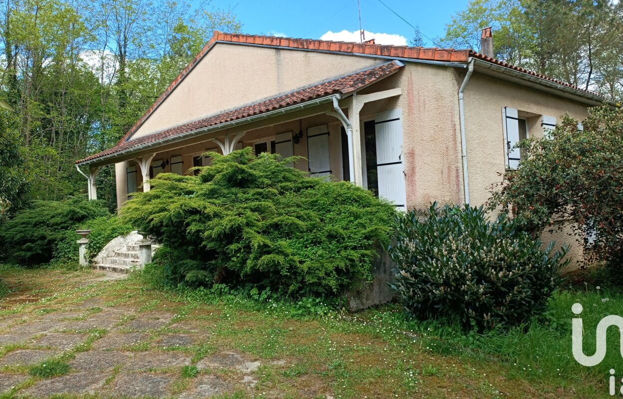 maison 8 pièces 196 m2 à vendre à Saint-Pierre-du-Palais (17270)