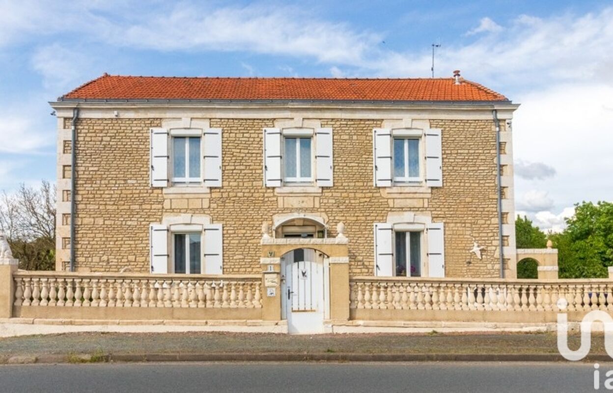 maison 6 pièces 160 m2 à vendre à Mouzeuil-Saint-Martin (85370)