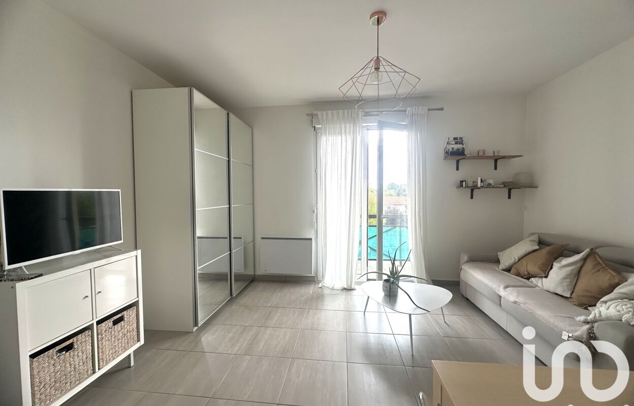 appartement 1 pièces 25 m2 à vendre à Pontault-Combault (77340)