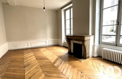 vente appartement 345 500 € à proximité de Mareau-Aux-Prés (45370)