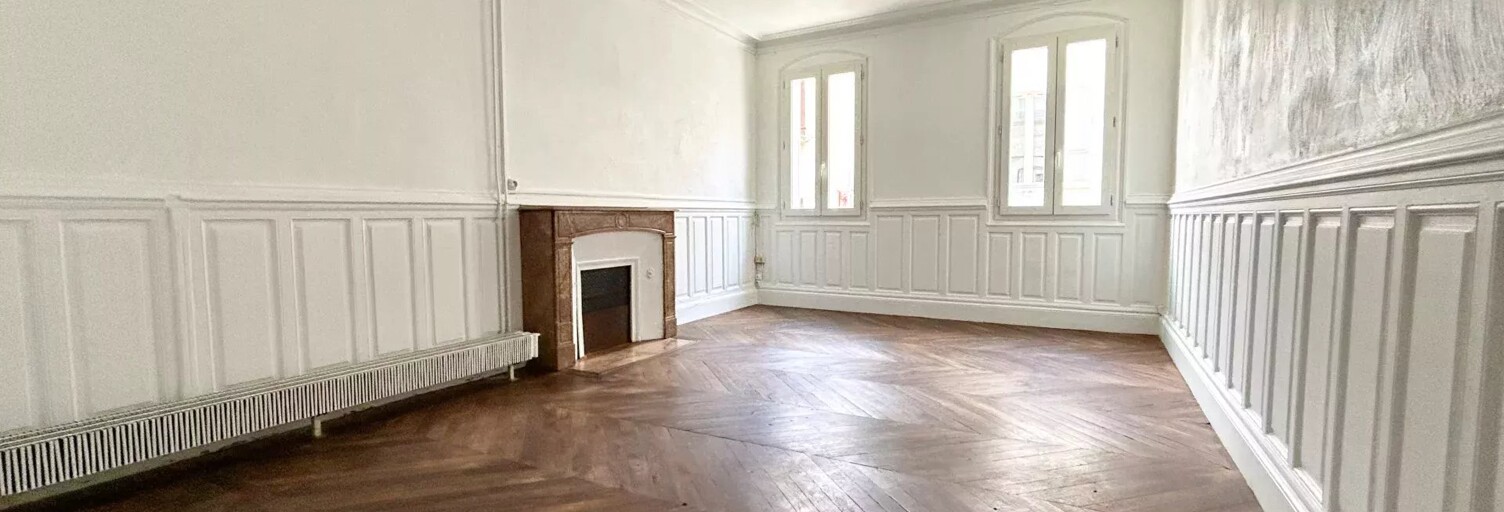 Immeuble  120 m² à vendre à Auch (32000)