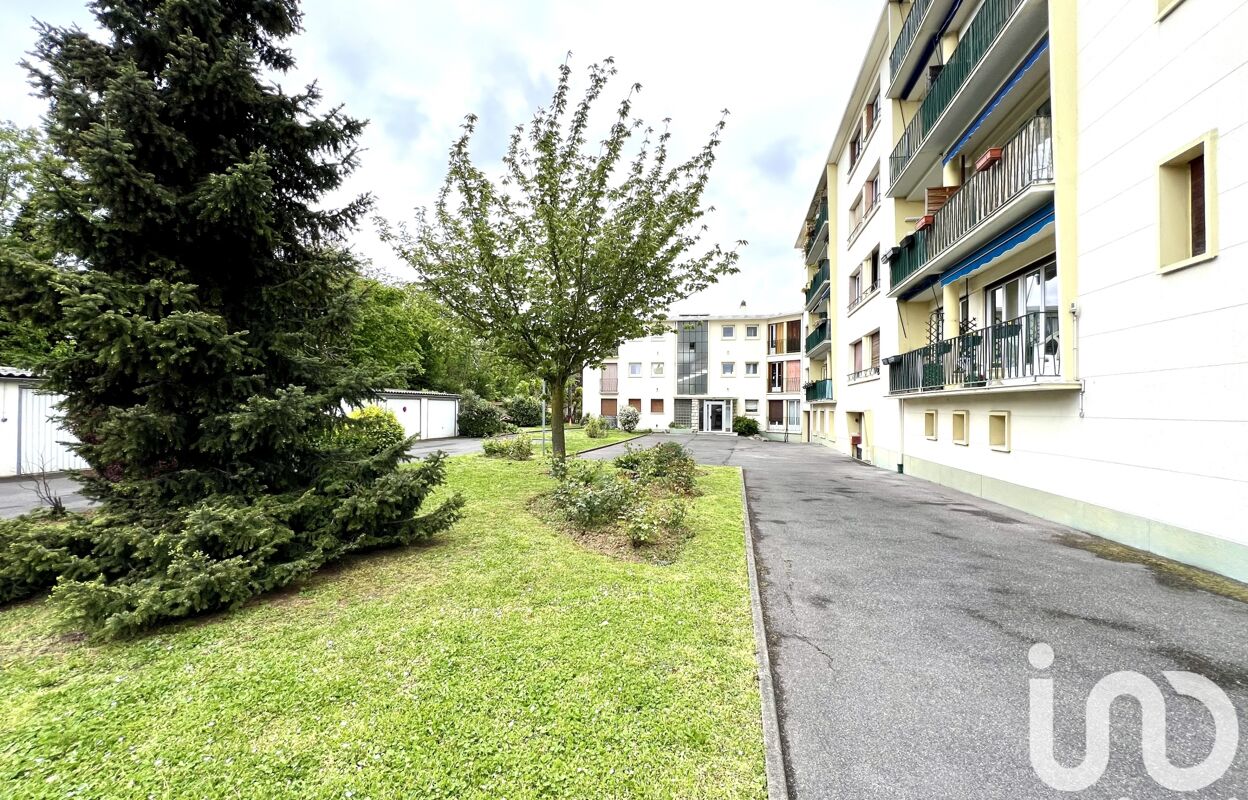 appartement 5 pièces 81 m2 à vendre à Chennevières-sur-Marne (94430)