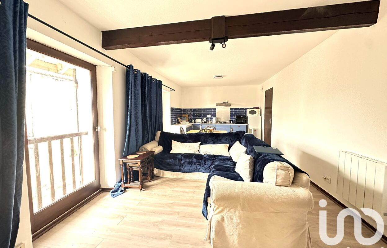 appartement 2 pièces 51 m2 à louer à Lamothe-Montravel (24230)