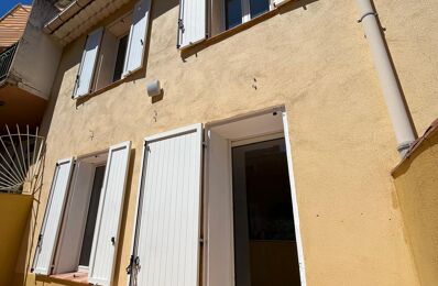 vente maison 225 000 € à proximité de Rocbaron (83136)