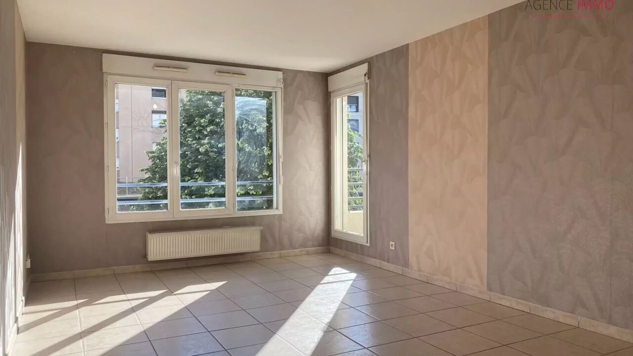 appartement 3 pièces 68 m2 à vendre à Lyon 8 (69008)