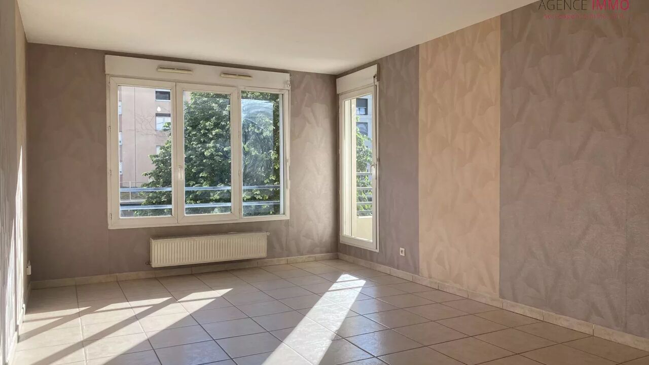 appartement 3 pièces 69 m2 à vendre à Lyon 8 (69008)