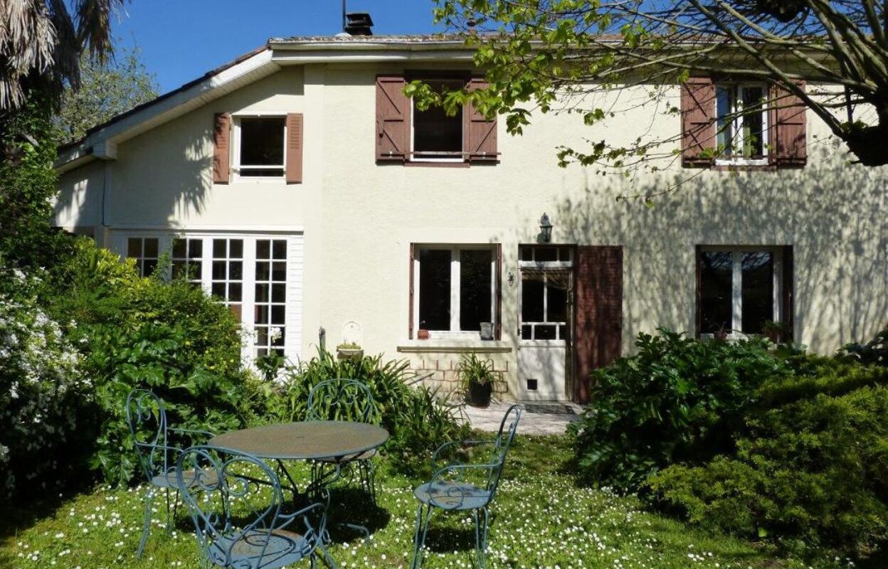 maison 7 pièces 133 m2 à vendre à Trie-sur-Baïse (65220)