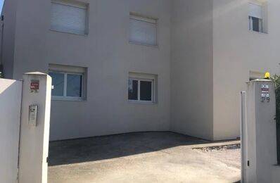 location appartement 880 € CC /mois à proximité de Cassis (13260)