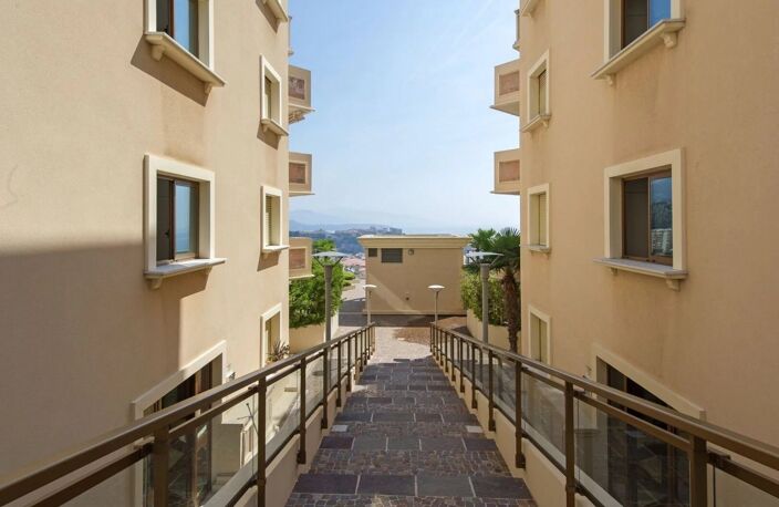 CAP D'AIL | 4 Pièces 72m² + 33m² Terrasse | VUE PANORAMIQUE MER — photo 2