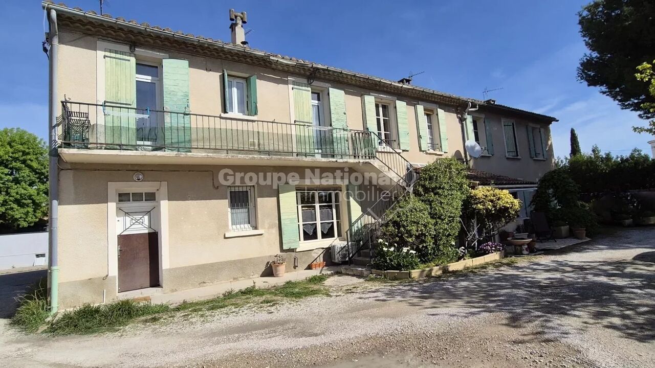 immeuble  pièces 306 m2 à vendre à Salon-de-Provence (13300)