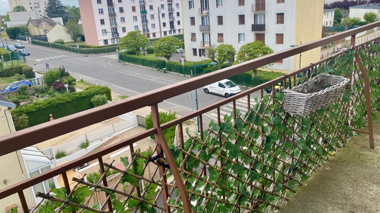 appartement 3 pièces 62 m2 à vendre à Mantes-la-Ville (78711)