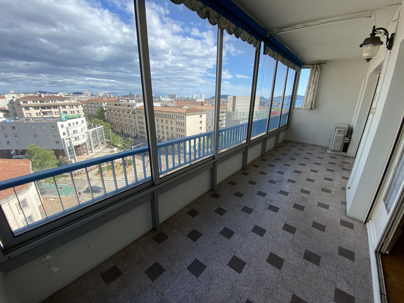 Toulon T3 3 pièces 83 m²