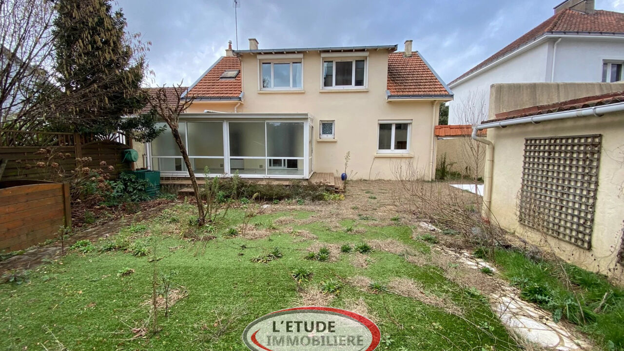 maison 5 pièces 130 m2 à vendre à Saint-Herblain (44800)