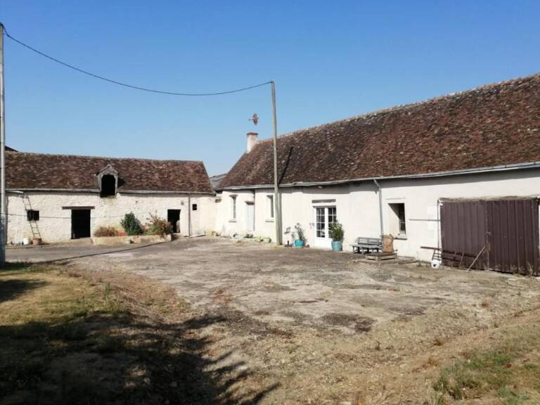 VENTE d'une longère 6 pièces (174 m²)  Monnaie — photo 1