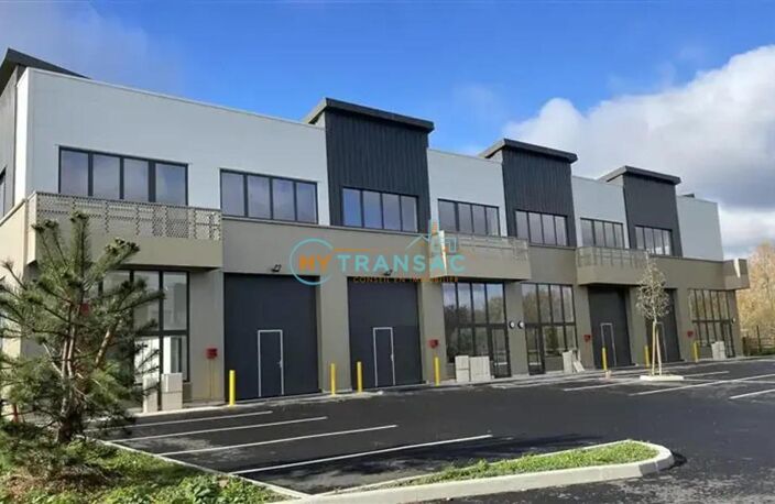 A VENDRE local d'activité de 464m² dont 104m² de bureaux d'accompagnement — photo 3