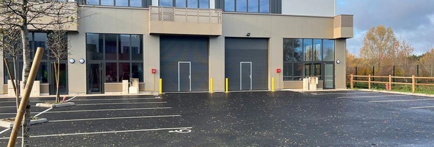 Local industriel  457 m² à vendre à Saint-Pierre-du-Perray (91280)