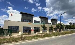 Local industriel  423 m² à vendre à Saint-Pierre-du-Perray (91280)