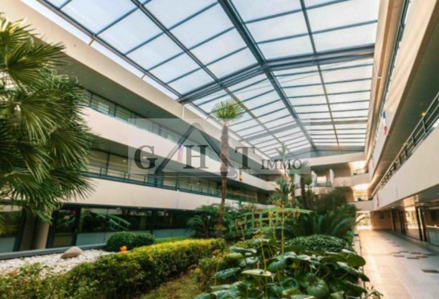 BUREAU 123 M² A LOUER  SOPHIA ANTIPOLIS — photo 1