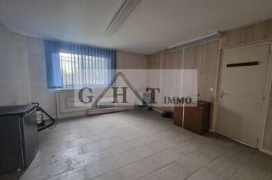 Local industriel  6500 €