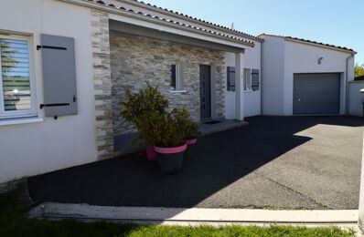 vente maison 540 000 € à proximité de Chenac-Saint-Seurin-d'Uzet (17120)