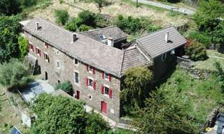 Maison 14 Pièces 250 m² à vendre à Lablachère (07230)