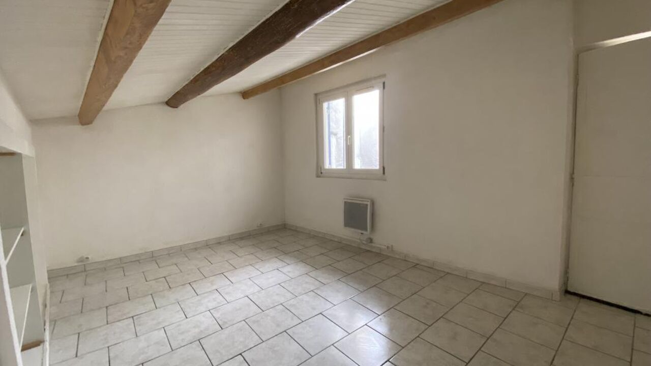 immeuble  pièces 95 m2 à vendre à Marignane (13700)