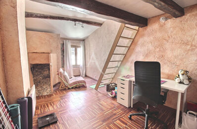 location appartement 673 € CC /mois à proximité de Carqueiranne (83320)