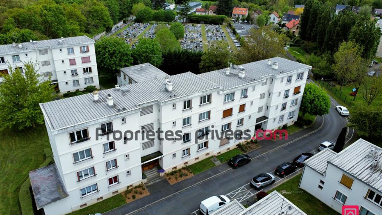 appartement 4 pièces 66 m2 à vendre à Sainte-Geneviève-des-Bois (91700)