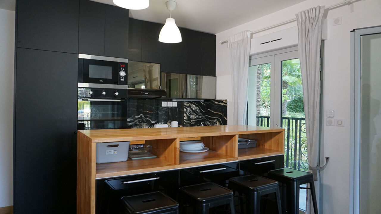 appartement 3 pièces 76 m2 à vendre à Neuilly-sur-Seine (92200)