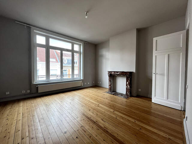 APPARTEMENT T5 DUPLEX 130 M2 - LA MADELEINE ROMARIN — photo du bien