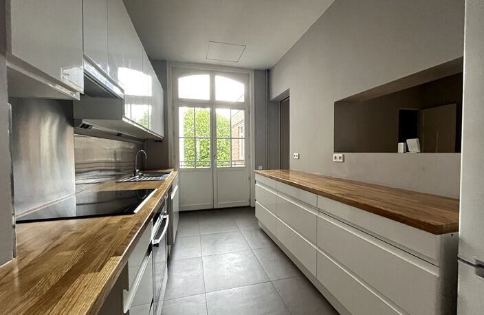 APPARTEMENT T5 DUPLEX 130 M2 - LA MADELEINE ROMARIN — photo 3