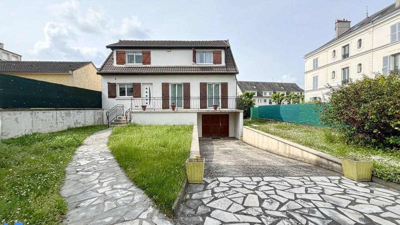 maison 6 pièces 128 m2 à vendre à Boissy-Saint-Léger (94470)