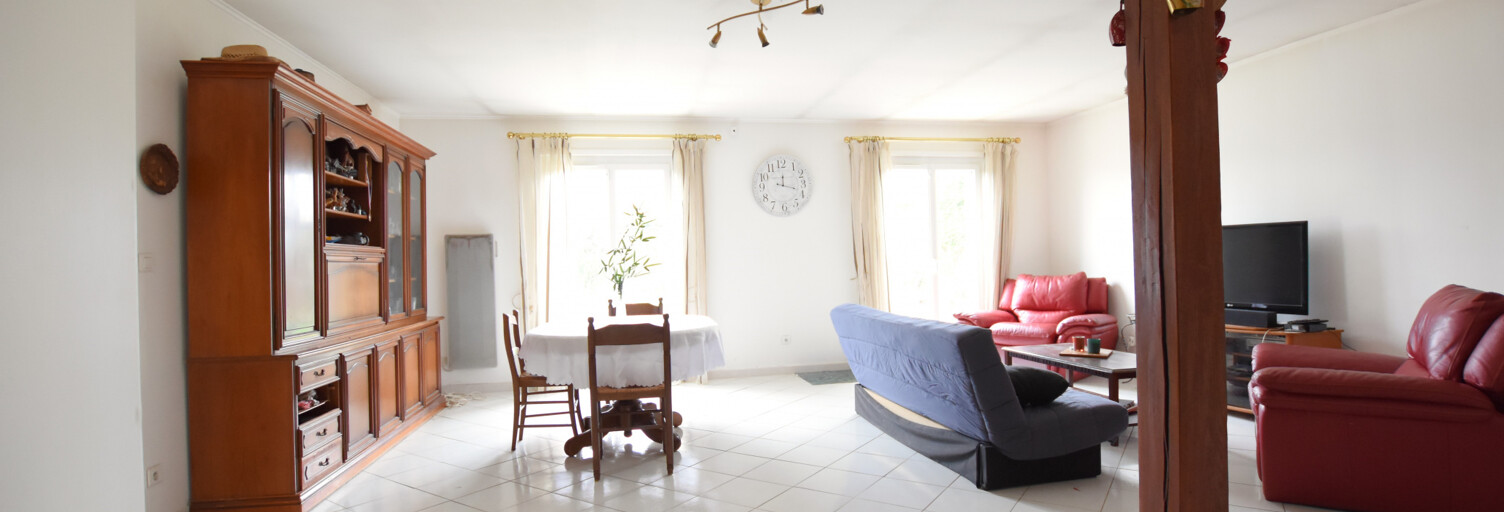 Maison 7 Pièces 135 m² à vendre à Les Essarts-le-Roi (78690)