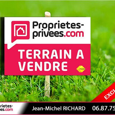 Terrain 4900 m²