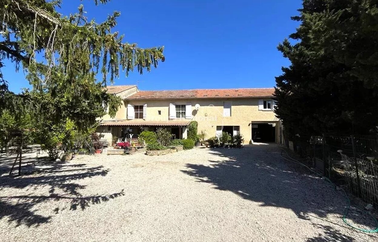 maison 12 pièces 205 m2 à vendre à Pernes-les-Fontaines (84210)