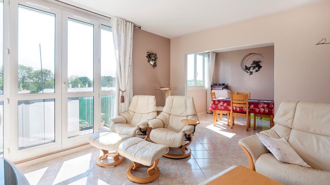 appartement 5 pièces 96 m2 à vendre à Saint-Michel-sur-Orge (91240)