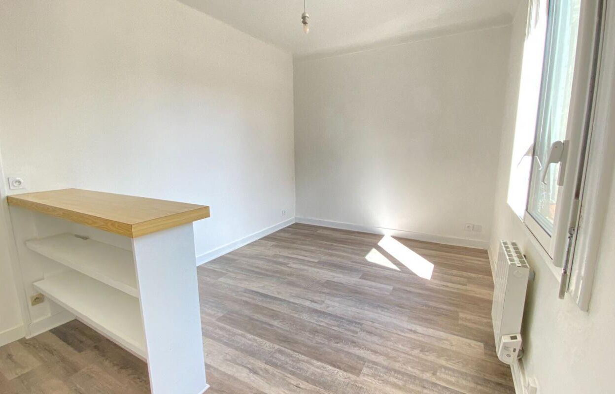 appartement 2 pièces 31 m2 à vendre à Bordeaux (33000)