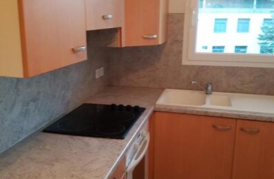 location appartement 650 € CC /mois à proximité de Olivet (45160)