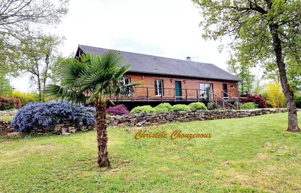 maison 7 pièces 166 m2 à vendre à Chartrier-Ferrière (19600)