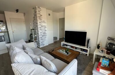 location appartement 1 180 € CC /mois à proximité de Neuville-sur-Oise (95000)